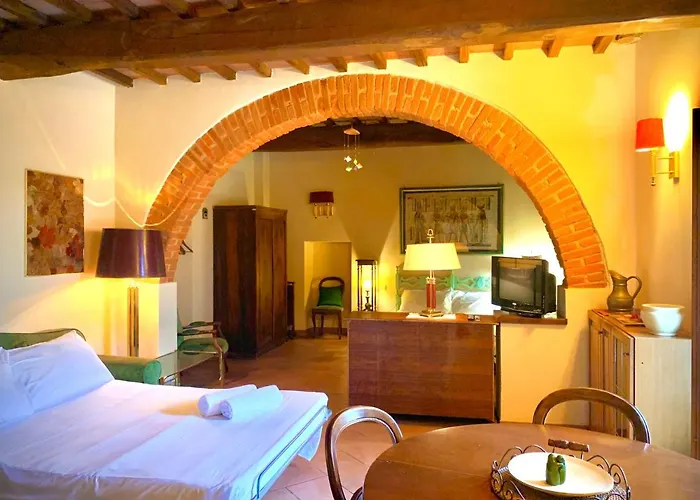 Farneto * Case Malva